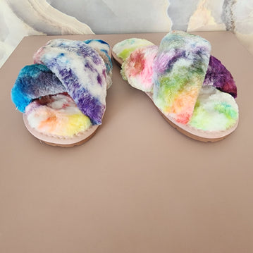 Fur Cross Slippers [Multicolor]