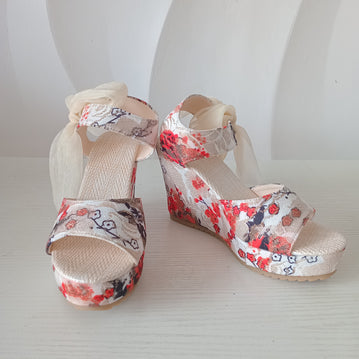 Floral Wedges RED